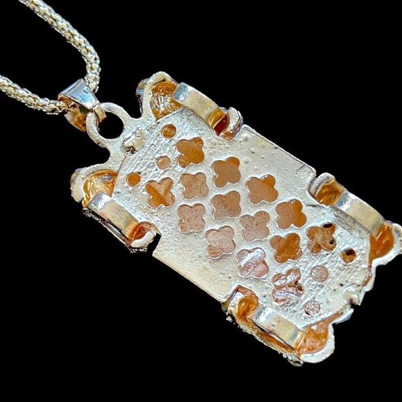 Betsey Johnson Red Classic Car Pendant Necklace - Retro Vintage Style Jewelry - Picture 7 of 7